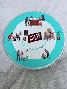 Vintage 1962 Schlitz Real Gusto in a Great Light Beer 13" Tin Serving Tray